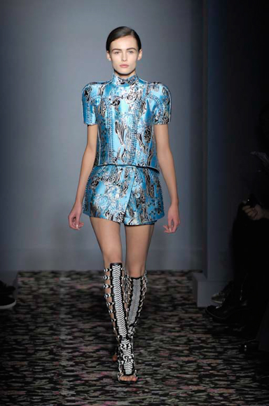 desfiles-balenciaga-paris-verao2008rtw-106