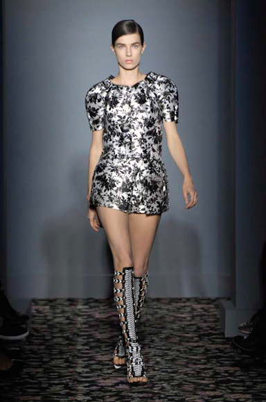 desfiles-balenciaga-paris-verao2008rtw-110