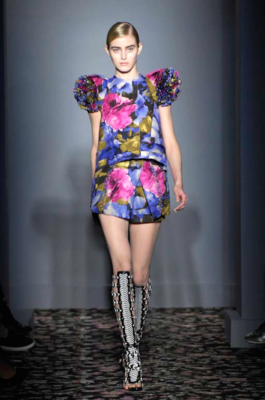 desfiles-balenciaga-paris-verao2008rtw-113