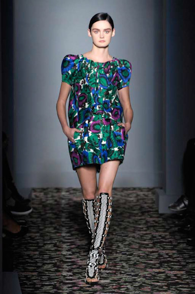 desfiles-balenciaga-paris-verao2008rtw-116