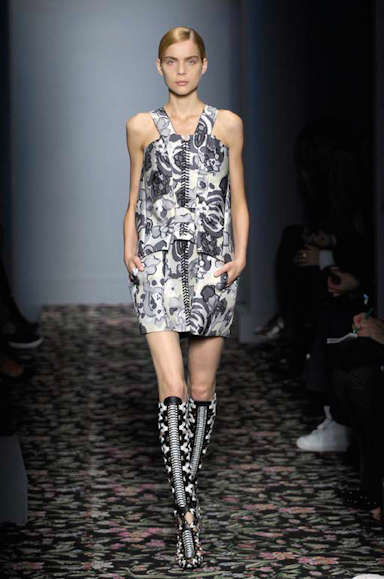 desfiles-balenciaga-paris-verao2008rtw-117