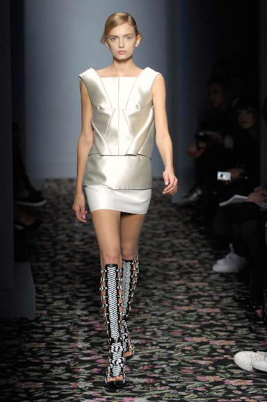 desfiles-balenciaga-paris-verao2008rtw-129