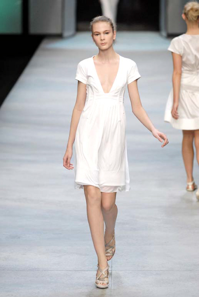 desfiles-celine-paris-verao2008rtw-101
