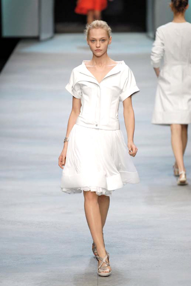 desfiles-celine-paris-verao2008rtw-104