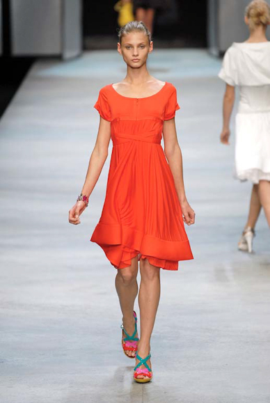 desfiles-celine-paris-verao2008rtw-105
