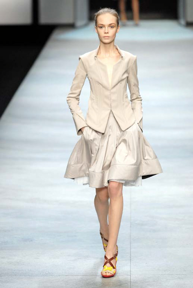 desfiles-celine-paris-verao2008rtw-109