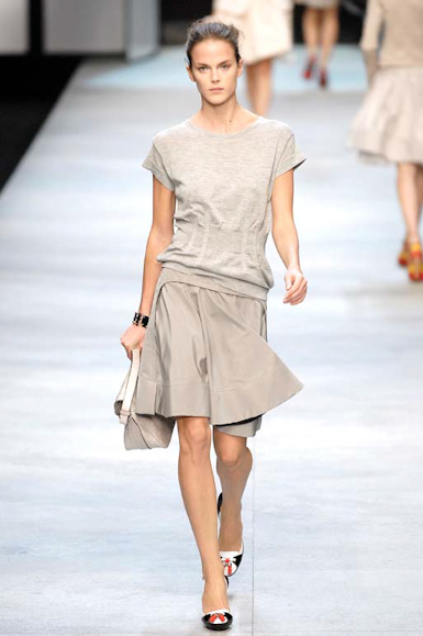 desfiles-celine-paris-verao2008rtw-110
