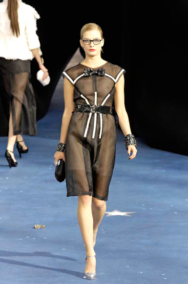 desfiles-chanel-paris-verao2008rtw-162