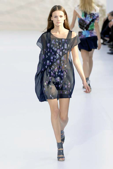 desfiles-chloe-paris-verao2008rtw-112