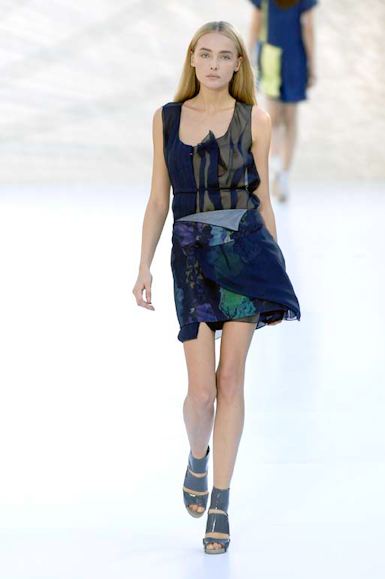 desfiles-chloe-paris-verao2008rtw-116