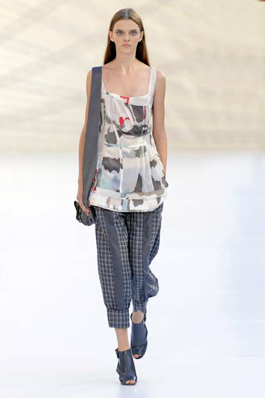 desfiles-chloe-paris-verao2008rtw-121