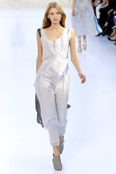 desfiles-chloe-paris-verao2008rtw-125
