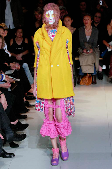 desfiles-commedesgarcons-paris-verao2008rtw-103