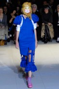 desfiles-commedesgarcons-paris-verao2008rtw-112