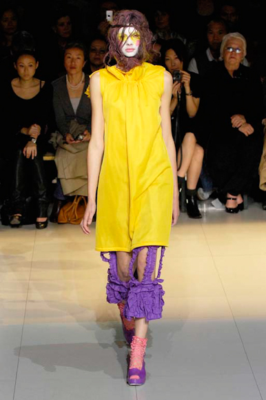desfiles-commedesgarcons-paris-verao2008rtw-125