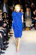 desfiles-commedesgarcons-paris-verao2008rtw-127