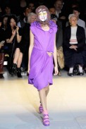 desfiles-commedesgarcons-paris-verao2008rtw-128