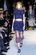 desfiles-commedesgarcons-paris-verao2008rtw-129