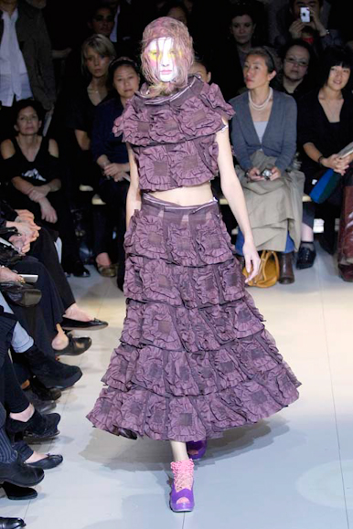 desfiles-commedesgarcons-paris-verao2008rtw-130