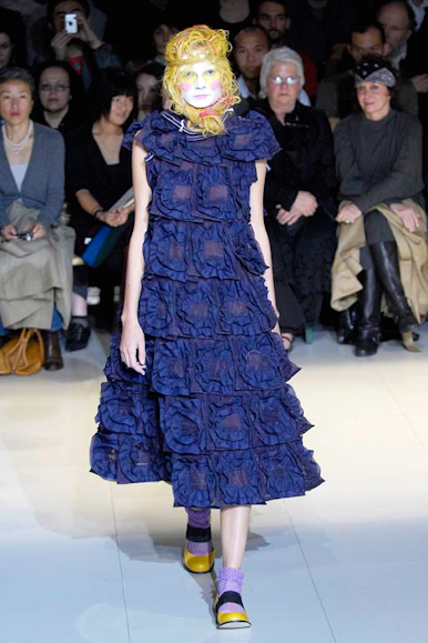 desfiles-commedesgarcons-paris-verao2008rtw-131