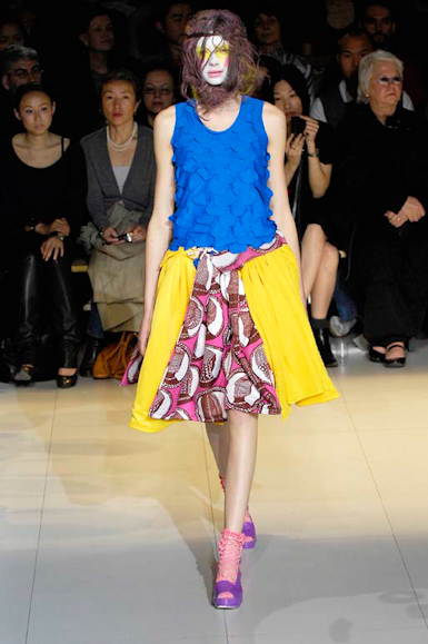 desfiles-commedesgarcons-paris-verao2008rtw-133