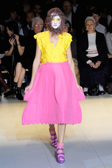 desfiles-commedesgarcons-paris-verao2008rtw-144