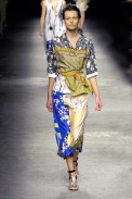 desfiles-driesvannoten-paris-verao2008rtw-118