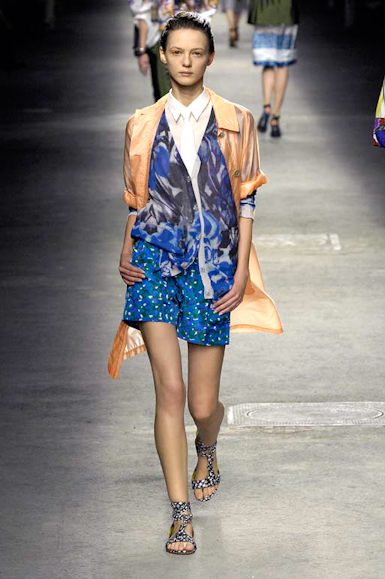 desfiles-driesvannoten-paris-verao2008rtw-125