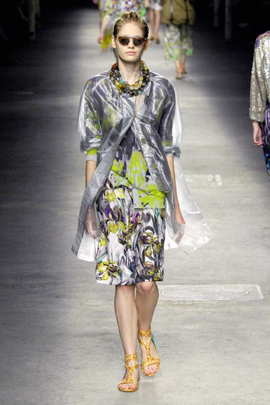 desfiles-driesvannoten-paris-verao2008rtw-132