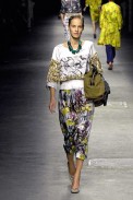 desfiles-driesvannoten-paris-verao2008rtw-144
