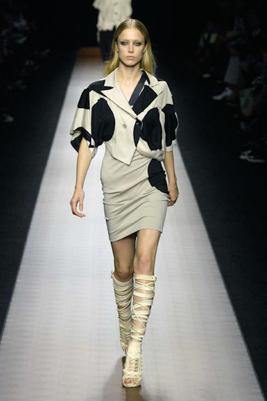 desfiles-givenchy-paris-verao2008rtw-110