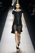 desfiles-givenchy-paris-verao2008rtw-120