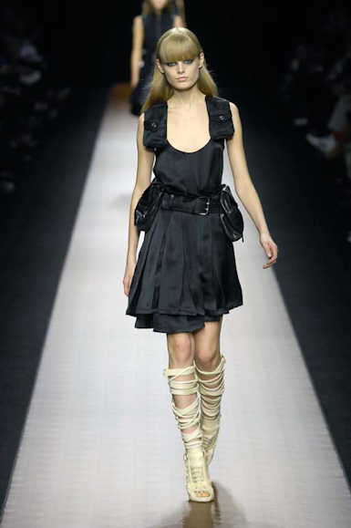 desfiles-givenchy-paris-verao2008rtw-123