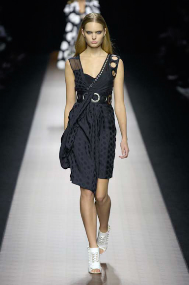desfiles-givenchy-paris-verao2008rtw-128