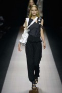 desfiles-givenchy-paris-verao2008rtw-137