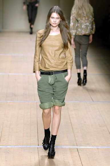 desfiles-imarant-paris-verao2008rtw-115