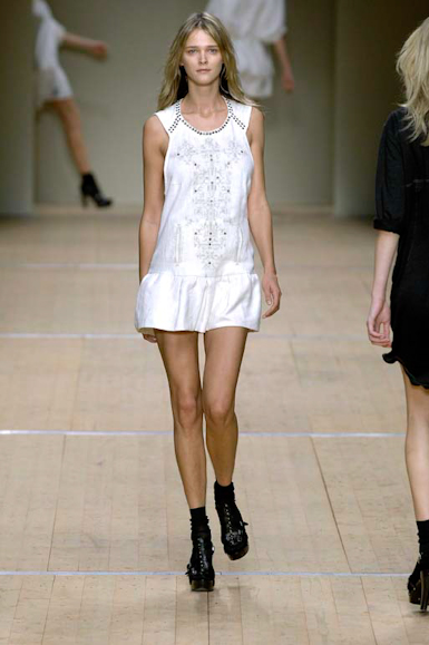 desfiles-imarant-paris-verao2008rtw-143
