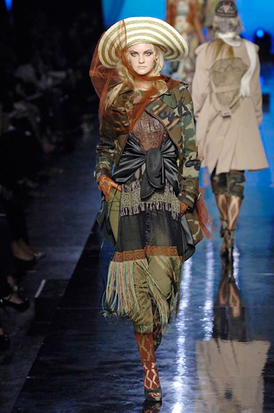 desfiles-jpgaultier-paris-verao2008rtw-109