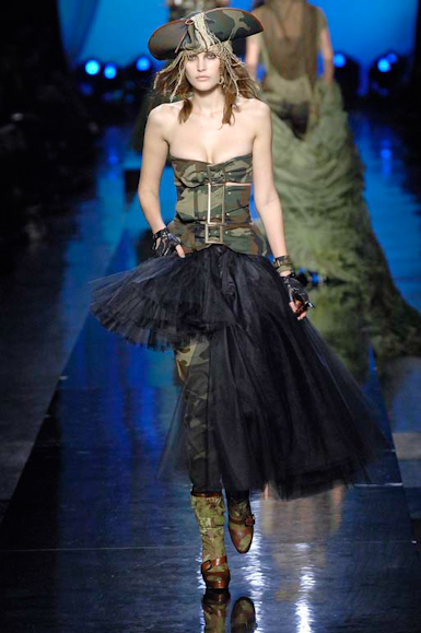 desfiles-jpgaultier-paris-verao2008rtw-118