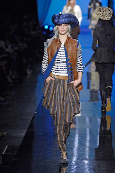 desfiles-jpgaultier-paris-verao2008rtw-124