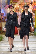 desfiles-johngalliano-paris-verao2008rtw-127
