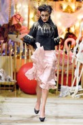 desfiles-johngalliano-paris-verao2008rtw-128