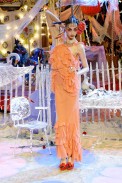 desfiles-johngalliano-paris-verao2008rtw-136