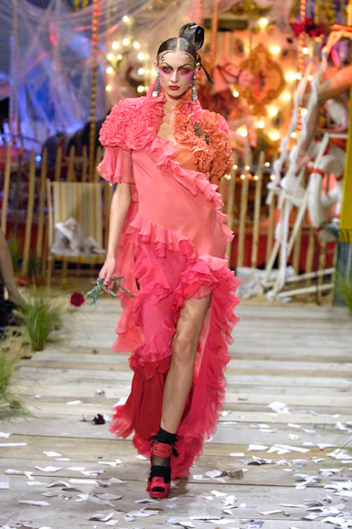 desfiles-johngalliano-paris-verao2008rtw-138