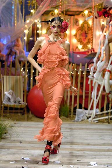 desfiles-johngalliano-paris-verao2008rtw-150