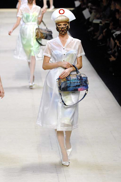 desfiles-lvuitton-paris-verao2008rtw-101