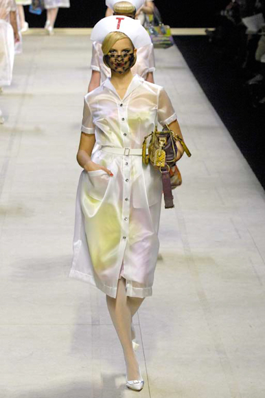 desfiles-lvuitton-paris-verao2008rtw-108