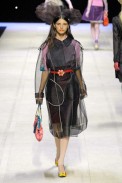 desfiles-lvuitton-paris-verao2008rtw-130