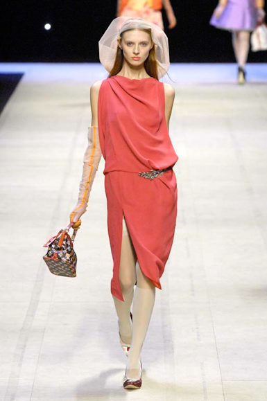 desfiles-lvuitton-paris-verao2008rtw-137