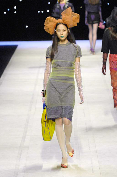 desfiles-lvuitton-paris-verao2008rtw-151
